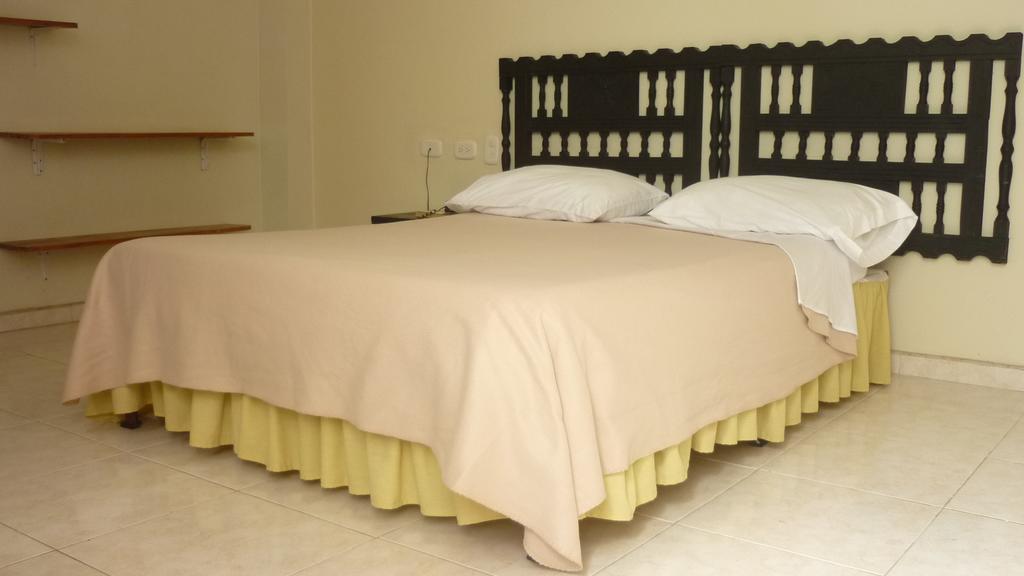 Hotel Calamo Plaza Pitalito Room photo