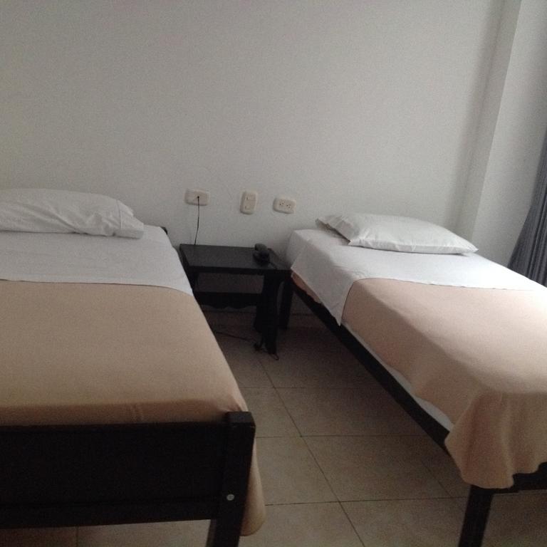 Hotel Calamo Plaza Pitalito Room photo