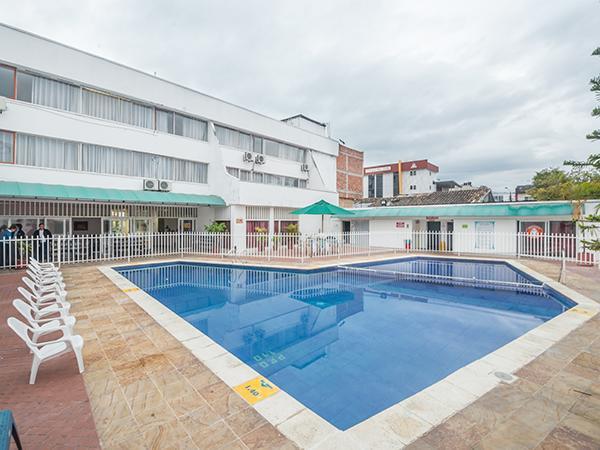 Hotel Calamo Plaza Pitalito Exterior photo